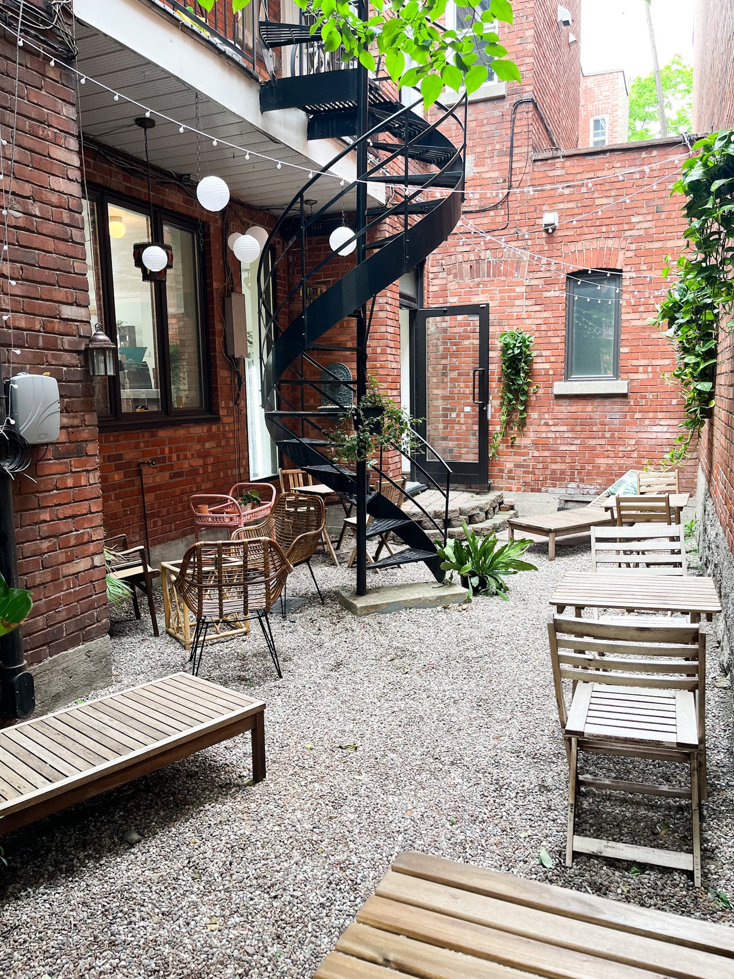 Rent the café-boutique for your events