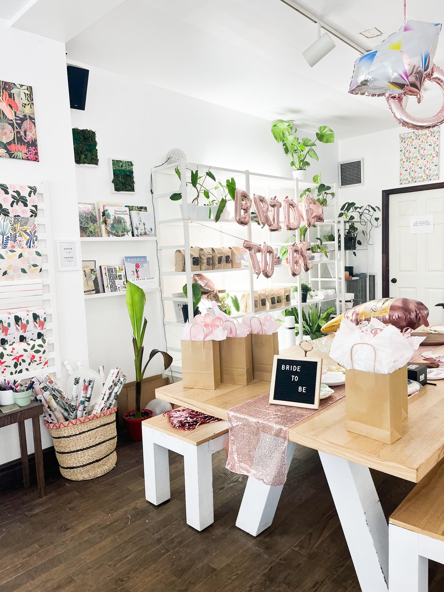 Rent the café-boutique for your events