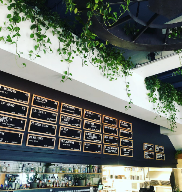 Bars and restaurants in Montreal